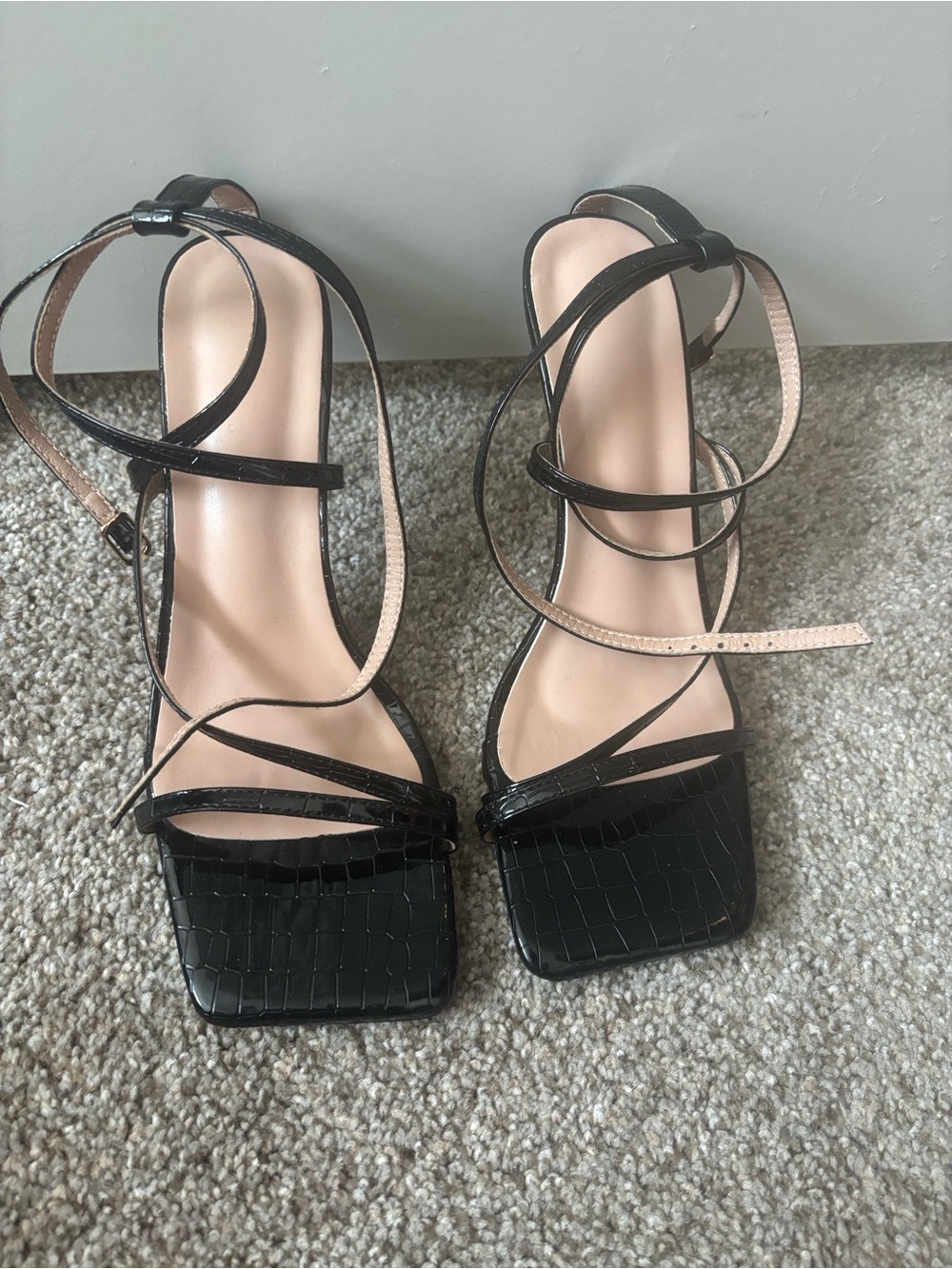 Black Strappy Square-Toe Women's Sandals